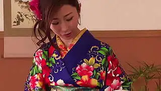 Seductive Japanese Woman in Kimono Gives Hot Blow Job on Cam